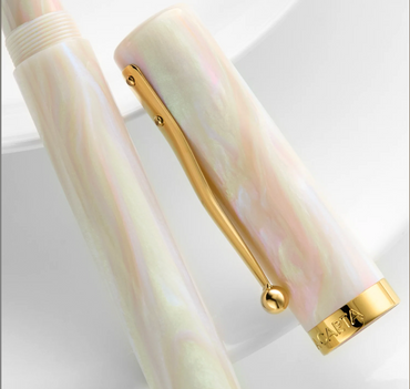 Magna Carta Mag 1000 Fountain Pen - Opal